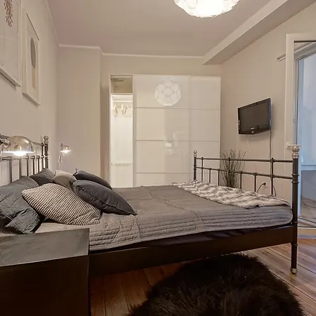 Pocohotel Apartment